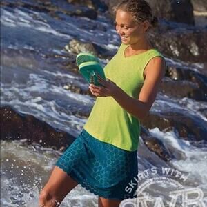 Title Nine Laser Cut Scalloped Hem Skort XS Blue Turquoise Activewear